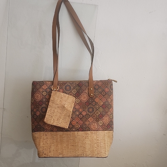Handbags - Patterned Brown Tote with Cork Accent and Wristlet